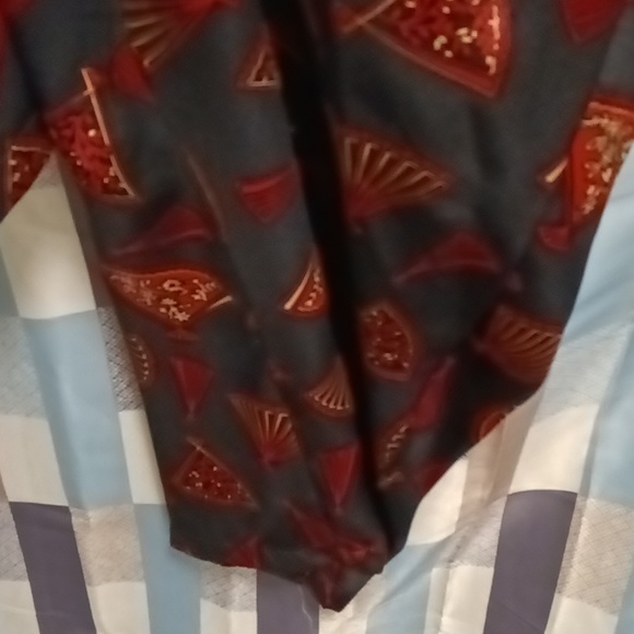 NWT sexy.. sensual cacique black/ red/gold asian-accented pajama set Size 26/28 - Picture 11 of 15